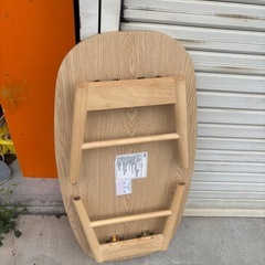 折り畳みテーブル　茶色の画像