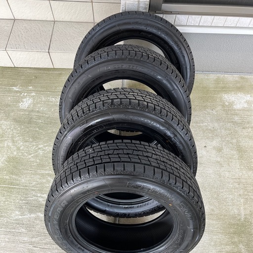 225/65R17 グッドイヤー