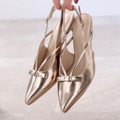 ポインテッドトゥリボンスリングバックパンプスの画像