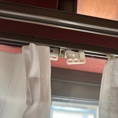 291.5㌢くらいのスチールカーテンレール　2連の画像
