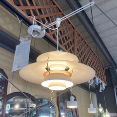 ペンダントライトダクトレールの画像