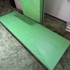 折りたたみマットの画像