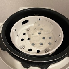 IRIS OHYAMA電気圧力なべ【お譲りする予定の方決まりました】 の画像