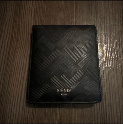 FENDI 2つ折り財布