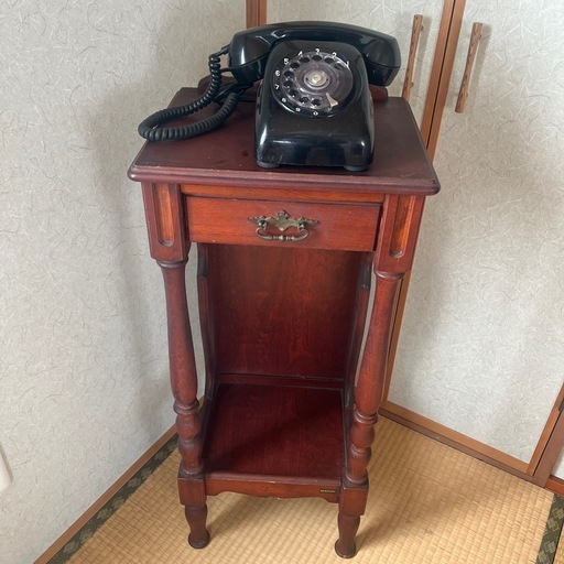 昭和レトロアンティーク電話台黒電話付けます (あつし) 恵庭の収納家具 