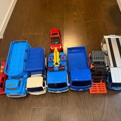 ⭐️トイコー　トミカ車たくさんの画像