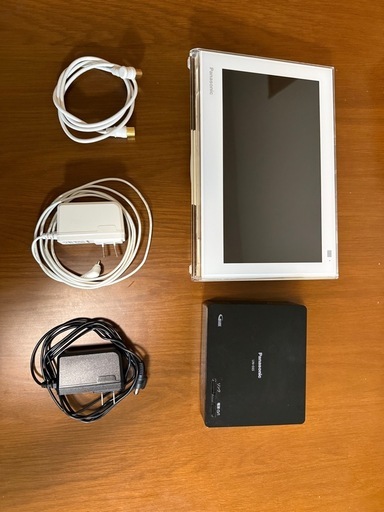 Panasonic ポータブル防水テレビ　UN-E6S Panasonic ポータブル防水テレビ UN-E6S 【公式通販】