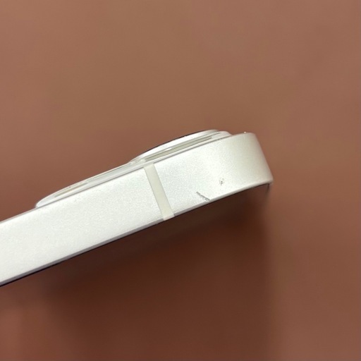 iPhone13 [128GB] スターライト　中古　SIMフリー