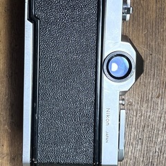 Nikon フィルム一眼レフ　ボディのみ
の画像