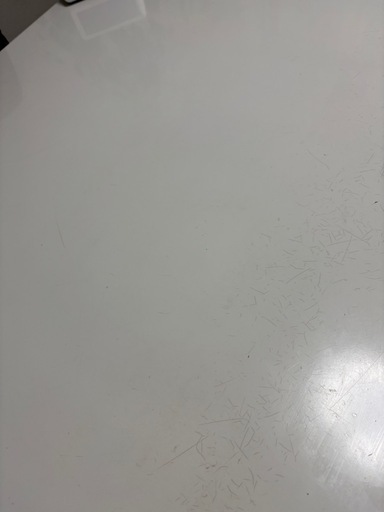 ダイニングテーブル　椅子4脚セット
