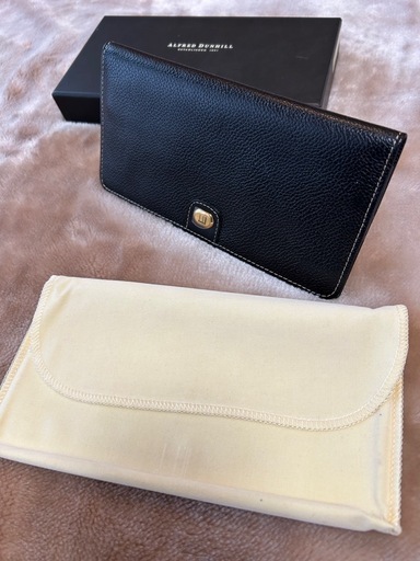 ダンヒルdunhill長財布 ロングウォレット 小銭入れアリ 小銭入れ有 小銭入れあり 小銭入れ付き さいふ サイフ wallet箱 保護布保存生地black ブラック黒色無地ロゴレザー牛革本革約横19cm×縦10cm×厚み1.5cmメンズmen’s男性用紳士