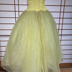 イブニングドレス(お色直し)の画像