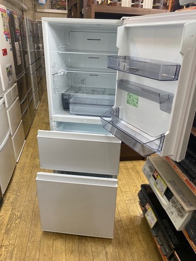 ?2024年製?TOSHIBA?326L冷蔵庫?GR-V33SC?東芝?3ドア冷蔵庫?右開き?デザインドア?No.8915UT?