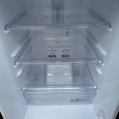 2017年製 冷凍冷蔵庫　146リットル　MITSUBISHI MR-P15A-Bの画像