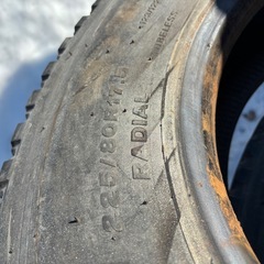 ブリヂストンＧ530    4トンダンプ夏タイヤ
の画像