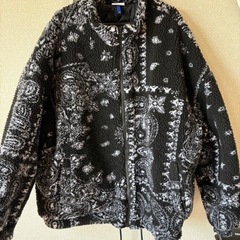 ボアジャケット ペイズリー柄 中綿ブルゾン ブラック美品 メンズの画像