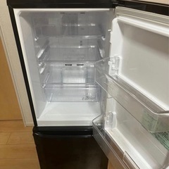 【三菱　ブラック】冷蔵庫の画像