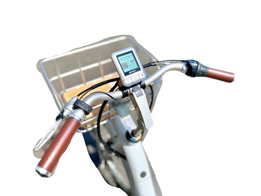 【美品】BESV LENA 電動アシスト自転車＋bobike チャイルドシート付／室内保管