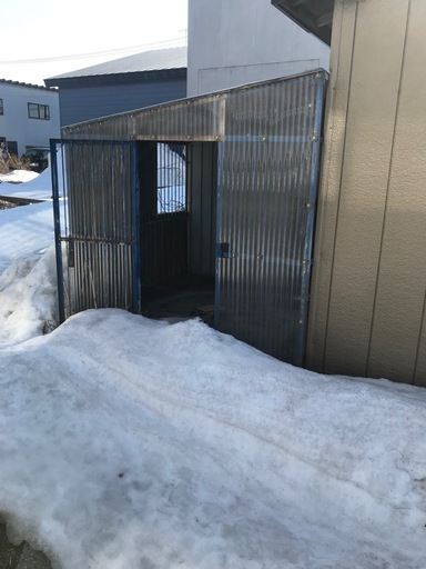犬小屋、物置き様々に使えます。値下げできます