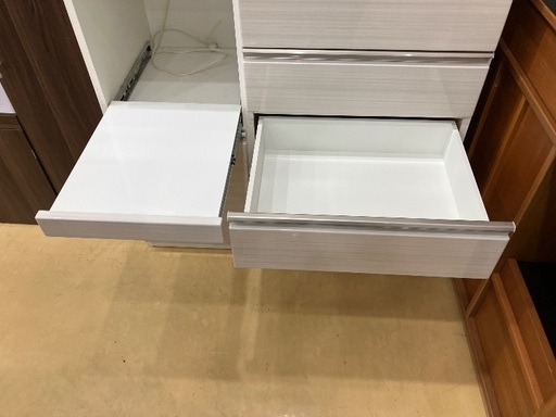 【軽トラック貸出有】ニトリ　２枚扉レンジボード　引き出しレール重め　程度C ホワイト