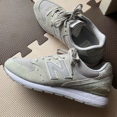 🉐新品・未使用★ニューバランス996レブライト　　23.5㎝の画像