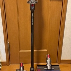 Dyson V12 submarine 水拭き対応 値下げ交渉不可の画像