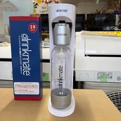 【超美品‼️】ドリンクメイト 家庭用炭酸飲料メーカー スターターキット お酒やジュースに炭酸注入可能 シナジートレーディング ホワイト♪の画像