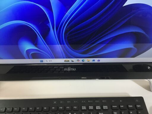 ?【?超美品】富士通 液晶一体型デスクトップPC 『インテル最速 コア i7搭載』 最新office2024付属 管理No9『基本送料