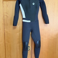 ウェットスーツ　レディース　Mの画像