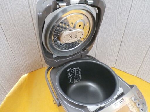 5.5合炊き 象印 圧力IH炊飯器 NP-HP10 2012年製 シルバー ZOJIRUSHI 西岡店