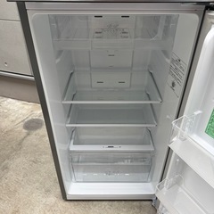 351⭐️2021年製美品★ハイセンス　冷蔵庫　大型　227L グレー　一人暮らしの画像