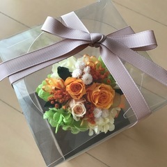 プリザーブドフラワー　ブーケ　天然の画像