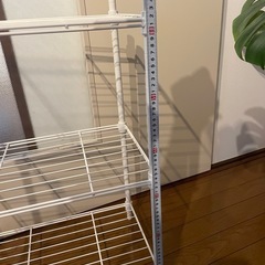 棚とボックスの画像