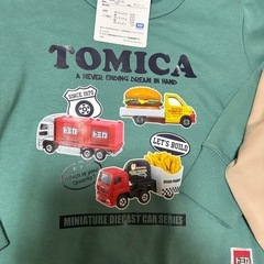 新品タグ付✨トミカ✨キッズ110〜120㎝✨男児✨長袖✨子供服✨まとめ売りの画像