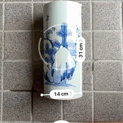 陶器傘立ての画像