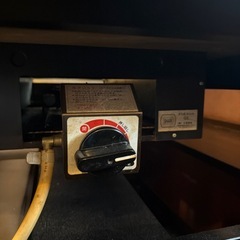 鉄板テーブルの画像