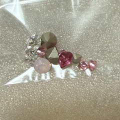 スワロフスキーパーツの画像