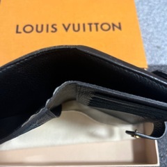 ルイ・ヴィトン 2つ折り財布 モノグラムの画像