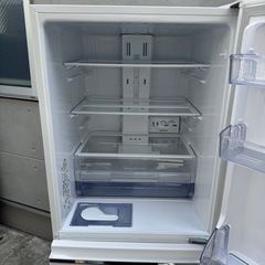 504⭐️送料取付無料★三菱　冷蔵庫　3ドア　右開き　大型　自動製氷　300L〜400Lの画像