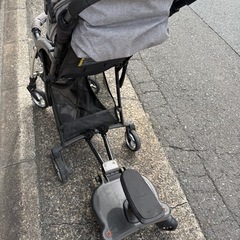 ベビーカー&ベビーカーステップの画像