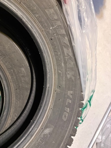 BRIDGESTONE 2本 スタッドレスタイヤ VL10 12インチ