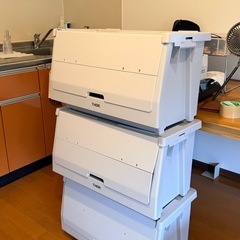 【お車推奨・現地引取のみ】THOR コンテナ（ライトグレー）（3個セット）の画像