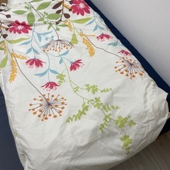 セミダブルベッド・マットレス・布団 ・枕の画像