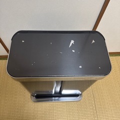 シンプルヒューマン　ゴミ箱の画像