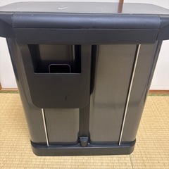 シンプルヒューマン　ゴミ箱の画像