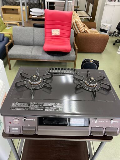 【お取引き中】?✨2022年製✨Paloma パロマ LPガス用 2口ガステーブル✨右強火・水無しグリル付きの使いやすい人気モデル‼️