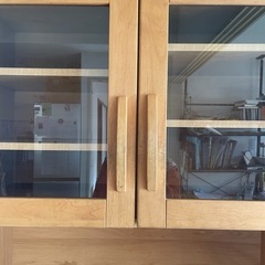 食器棚　カントリー調　3月29日までの画像