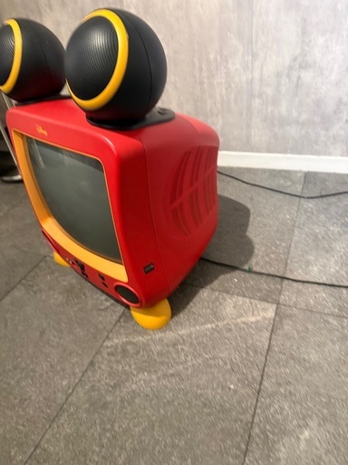 Disney STV-1400J-2 赤いブラウン管テレビ　ミッキーマウス　