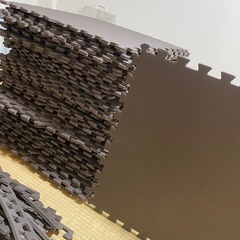 大判60cm ジョイントマット 60枚程の画像