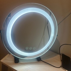 LEDライト付き ミラー 卓上鏡 化粧鏡 調光機能付き の画像